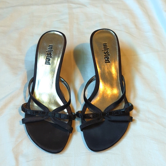 Unlisted Shoes - Black Kitten Heel Sandal Size 7.5